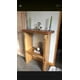 thumbnail image 3 of Mesa de arrimo de madera, cubierta pino oregon, 3 of 3