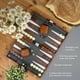 thumbnail image 3 of Set de backgammon de piel Queensell de 19 x 15 cm con 32 piezas, 3 of 3