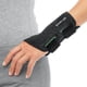 thumbnail image 3 of Muñequera MUELLER Sports Medicine verde para túnel carpiano, 3 of 6