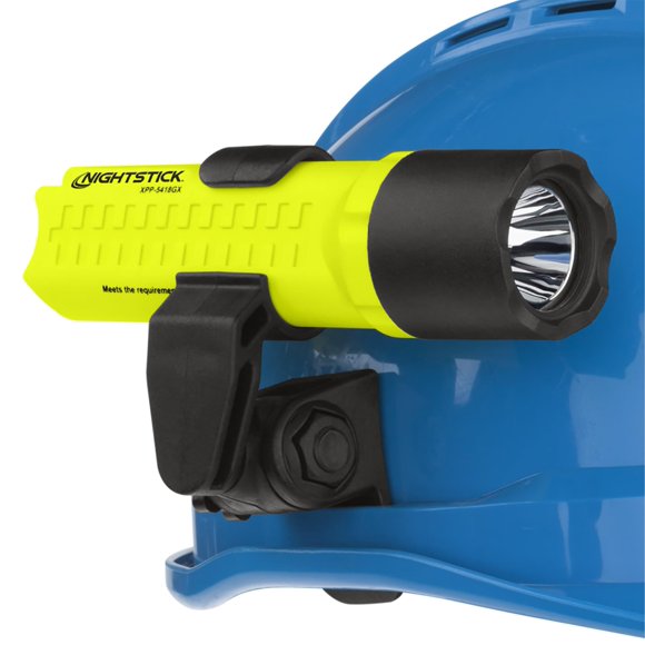 Kit de Linterna Nightstick XPP-5418GX-K01 CID1 con Montajes para Casco