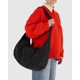 thumbnail image 2 of Bolso BAGGU Large Nylon Crescent - Negro, 2 of 2