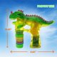 thumbnail image 3 of Juego de 2 pistolas de burbujas con forma de dinosaurio de Haktoys con pilas y recambios, 3 of 6
