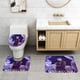 thumbnail image 2 of Merlina Addams Juego de 3 alfombras de baño de coral fleece: tapete de baño + alfombra de inodoro en forma de U + funda de tapa de inodoro en forma de O, 2 of 6