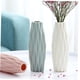 thumbnail image 4 of Los jarrones de cerámica blanca se utilizan para flores, los jarrones de hierba de las pampas modernos de 9 pulgadas de alto se utilizan para la decoración del hogar y los jarrones decorativos se util, 4 of 8