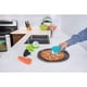 thumbnail image 4 of Cortador de Pizza de Cerámica Peterson Housewares con Mango Azul, 4 of 4