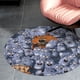 thumbnail image 4 of Alfombra Redonda de Felpa Coral Desmarcar Grizzy y los Lemmings 60cm, 4 of 6