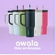 thumbnail image 3 of Vaso de viaje Owala de acero inoxidable de 1,2 L con tapa, color verde pajizo, 3 of 3