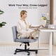 thumbnail image 4 of Silla LukkDys Criss Cross con ruedas, asiento ancho, tela gris, 4 of 8
