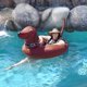thumbnail image 5 of Tubo inflable para fiestas de perros GoFloats Wiener para adultos/niños, 5 of 6