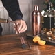 thumbnail image 2 of Set de Coctelería Metálico Rosa con Soporte Madera Bartender, 2 of 11
