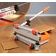 thumbnail image 1 of Plancha de vinilo CUTTEREX de 13 pulgadas con ruedas y luz LED, 1 of 9