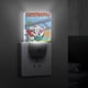 thumbnail image 4 of Luz Nocturna LED Superbuns con Sensor de Anochecer a Amanecer, 4 of 6