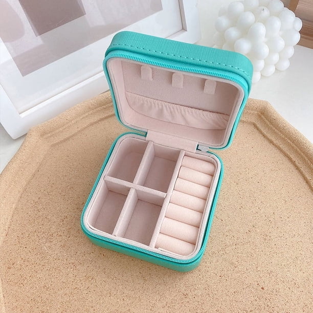 Organize Your Jewelry Collection with This Portable, Zipper-Locking Jewelry Box!