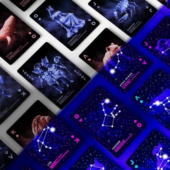 Cartas Cosmos UV con Diseño de Constelaciones que Brillan