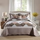 thumbnail image 1 of Juego de colcha HoneiLife reversible floral patchwork tamaño queen 229 x 244 cm, 1 of 9