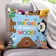 thumbnail image 1 of Hey Duggee Fundas de almohada de terciopelo con tema, regalos de funda de almohada, decoración para el hogar, cojín de lanzar, regalo de cumpleaños para fans y parejas.56*56cm., 1 of 6