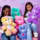 thumbnail image 3 of Peluches Sorpresa Care Bears Básicos de 35 cm de Basic Fun, 3 of 6