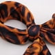 thumbnail image 3 of Pañuelo tipo seda 70 x 70 estampado print leopardo naranja Talla Única, 3 of 4