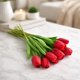 thumbnail image 3 of Ramos De 9 Tulipanes Flores Artificiales Decoración Hogar rojo Talla Única, 3 of 5