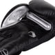 thumbnail image 4 of Guantes de Boxeo Venum Giant 3.0 12 oz Negro/Plata, 4 of 4