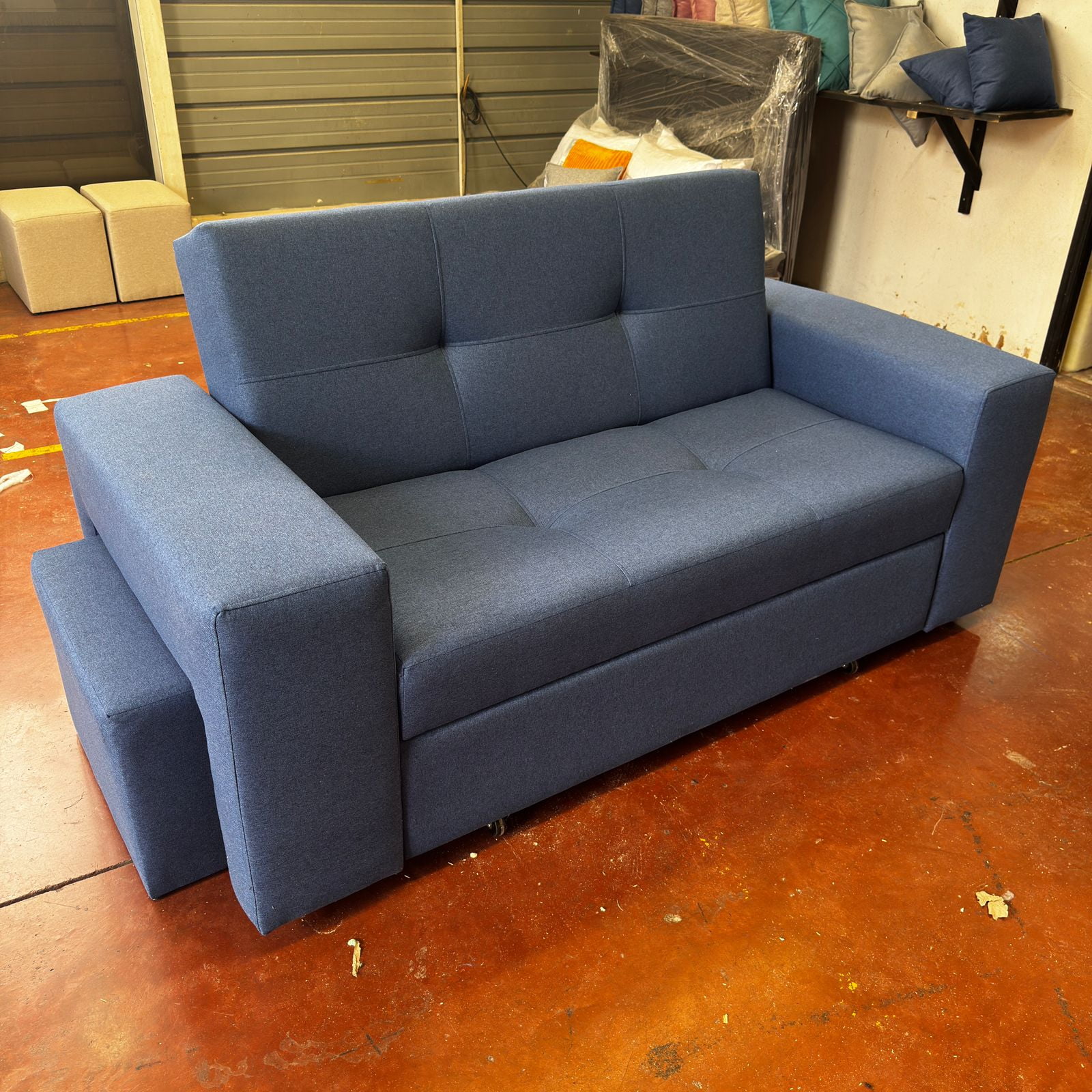 Camila Home - Sofá Cama Azul Marino Elegant 2 Plazas Con Puffs Y Respaldo Reclinable