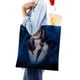 thumbnail image 4 of Buffy the Vampire Slayer Bolso de tela con estampado de lienzo para mujer, bolsa de compras reutilizable y estética, con cremallera interior, regalo para mujer, 35 × 40 cm., 4 of 6