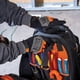 thumbnail image 4 of Guantes de trabajo Klein Tools 60596 de uso general, grandes, 4 of 9
