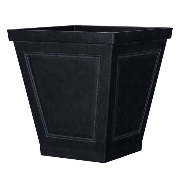Maceta L&G Solutions New England de 42,42 cm de alto x 40,64 cm de profundidad, color negro