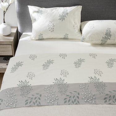 Zahr - Juego De Sabana Zarina 2 P Estampada Dis8