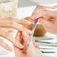 thumbnail image 3 of Limas pulidoras de uñas de vidrio con estuche, limas de uñas con estampados de colores, herramientas de manicura de vidrio pulido, 3 of 5