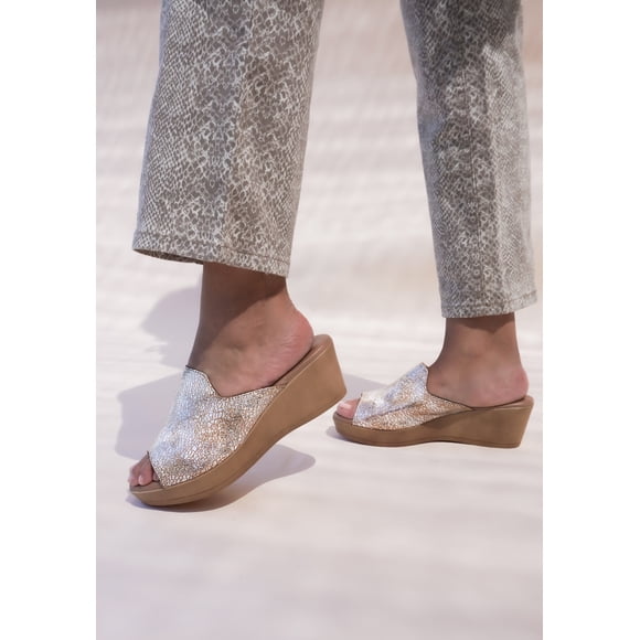 Sandalia Cuero Madlen Beige