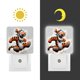 thumbnail image 3 of Winnie the Pooh y Tigger Luz nocturna LED con sensor de anochecer a amanecer para dormitorio, baño, pasillo, escaleras - Lámpara LED nocturna de enchufe, 0.5W - 1 pieza, 3 of 6