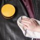 thumbnail image 4 of Limpiador y Acondicionador de Cuero Fiebing's Jabón Amarillo para Silla, 4 of 6