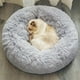 thumbnail image 3 of Cama Nido de Felpa Para Mascotas Con Forma de Rosca 50cm, 3 of 6