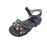 Vinnys Outlet - Sandalia Perlita Niña Brillante Negro