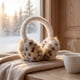 thumbnail image 4 of INSPIRE CHIC Orejeras de Leopardo Peludas y Cálidas para Mujer para Climas Fríos Blancas, 4 of 7