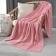thumbnail image 1 of Manta Estilo Nordica Tejida Frazada Decorativa 130x160cm Color Rosado, 1 of 3