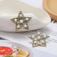 thumbnail image 3 of Pendientes de estrella de cinco puntas con textura de metal texturizado de Estilos japoneses y coreanos, pendientes de estrella pequeña de Moi Estilos, pendientes de Estilos universitarios, 3 of 4