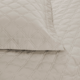 thumbnail image 4 of QUILT ANDES LISO BEIGE KING, 4 of 4