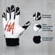 thumbnail image 5 of Guantes de Fútbol Americano Stiky Paws Y-Large Negro, 5 of 7