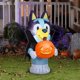 thumbnail image 2 of Disfraz inflable de vampiro Bluey para Halloween, 105 cm, 2 of 4