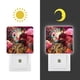 thumbnail image 3 of Willy Wonka Luz nocturna LED con sensor de anochecer a amanecer para dormitorio, baño, pasillo, escaleras - Lámpara LED nocturna de enchufe, 0.5W - 1 pieza, 3 of 6