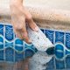 thumbnail image 4 of Piedra Pómez para Piscina Poolmaster Pro Tamaño para Limpieza de Azulejos, 4 of 7