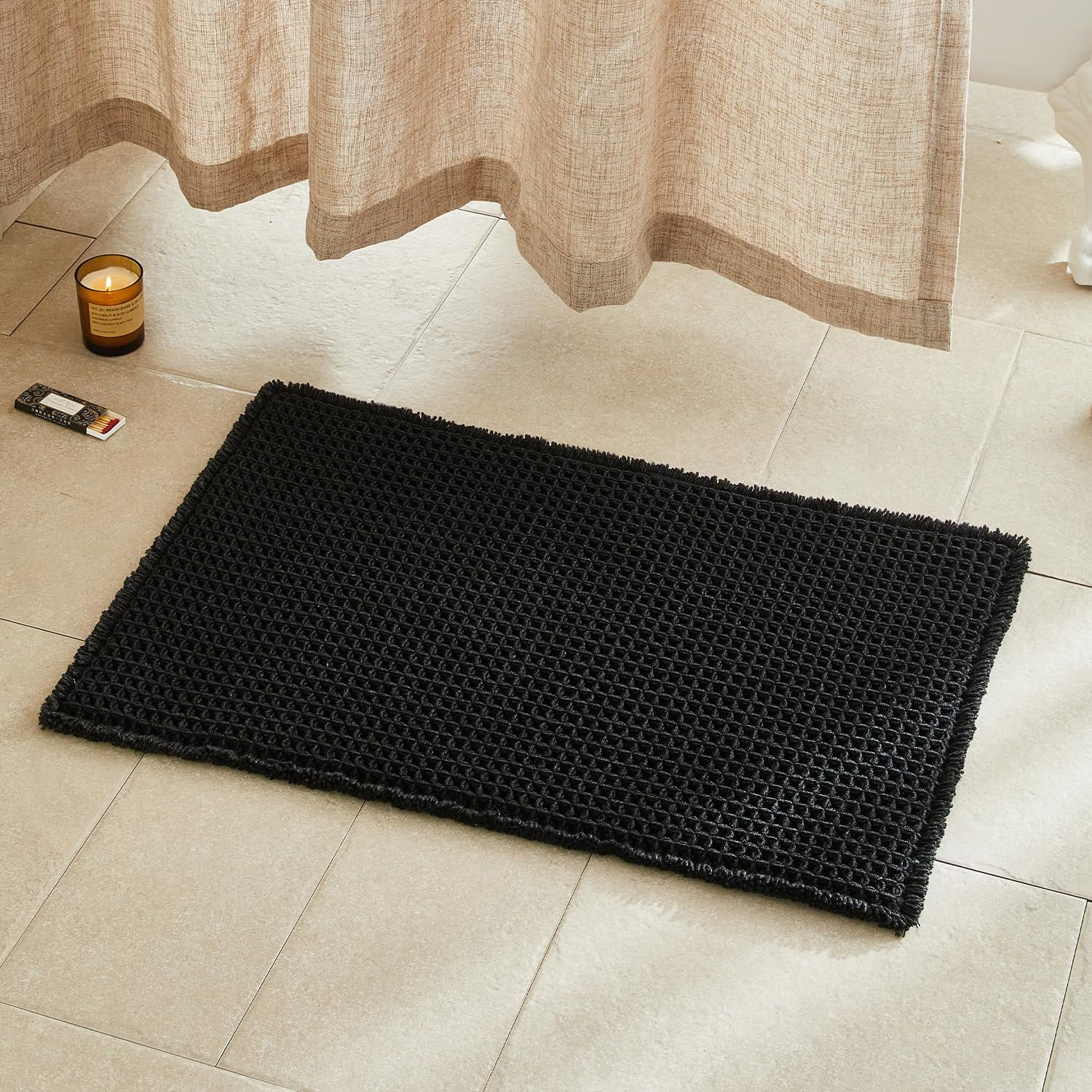 Alfombra De Baño Tyuu Tipo Gofre Antideslizante De Secado Rápido 76 X 51 Cm Negra