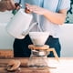 thumbnail image 3 of Servidor de café Hario V60, madera de olivo, 400 ml, 3 of 7