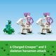 thumbnail image 4 of Set de juguetes de construcción LEGO Minecraft The Iron Golem Fortress 21250, 4 of 6