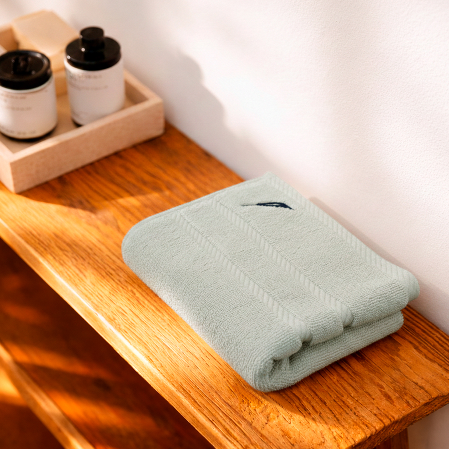 Toalla De Mano Nautica Signature Premium 100% Algodón Gris Claro