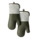 thumbnail image 1 of Guantes de cocina de silicona KitchenAid Evergreen resistentes al calor, 1 of 7