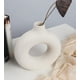 thumbnail image 2 of Jarrón Cerámica Blanca Decoración Moderna Florero 19cm Jhn, 2 of 3
