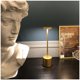 thumbnail image 4 of Lampara De Mesa Recargable/ Touch Minimalista Led Dimeable Dorado, 4 of 5